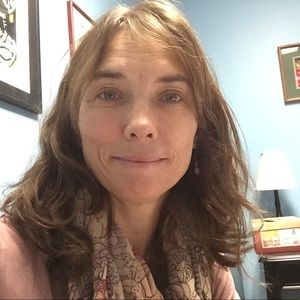 Meet your Posher, Crystal